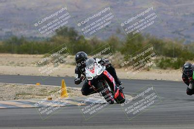 media/Mar-14-2024-Racers Edge (Thu) [[4dba5072a2]]/B Group/Session 3 Turn 4/